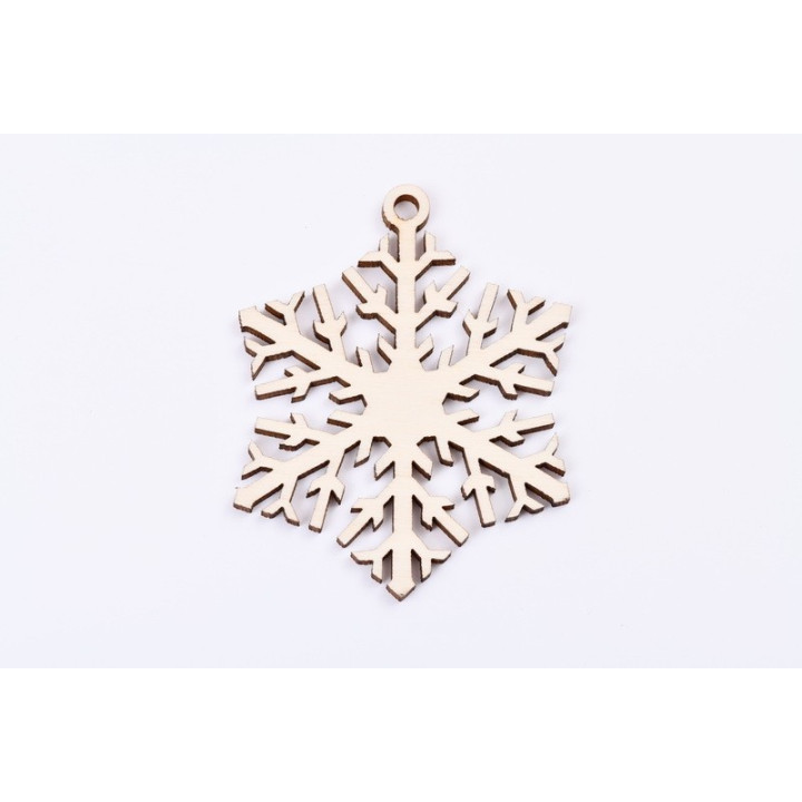 L378-Decoratiune din lemn fulg de nea  8.5 x 7 cm - 1 buc