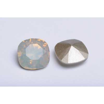 P2320-SWAROVSKI ELEMENTS 4470 Light Grey Opal Foiled 10mm - bijuterii personalizate din argint | simoshop