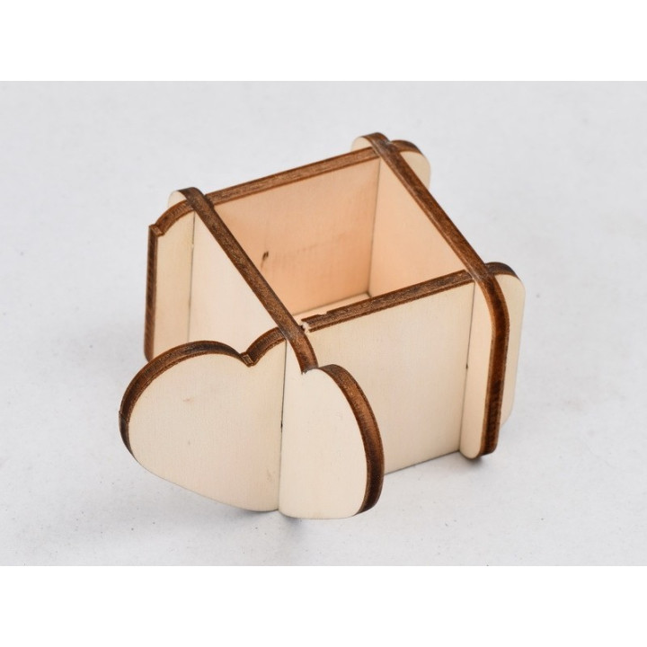 L448-Decupaj cutie lemn inimioara  -1 buc
