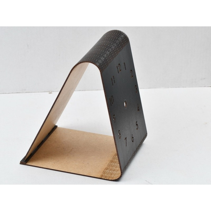 L630-Ceas din MDF negru cu suport pentru birou  15x20cm - 1 buc