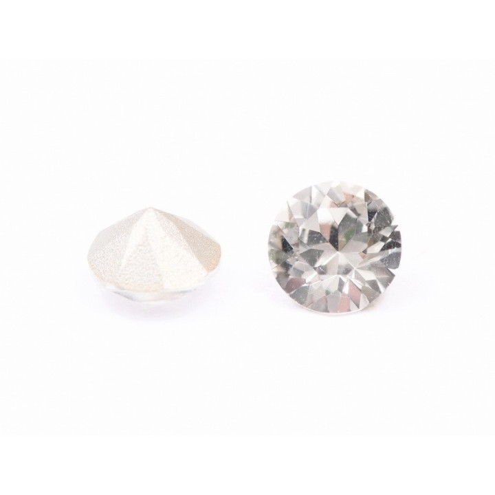 0665-Austria Chaton Round Stone, 7mm, Crystal  Silver Foiled - 1 buc