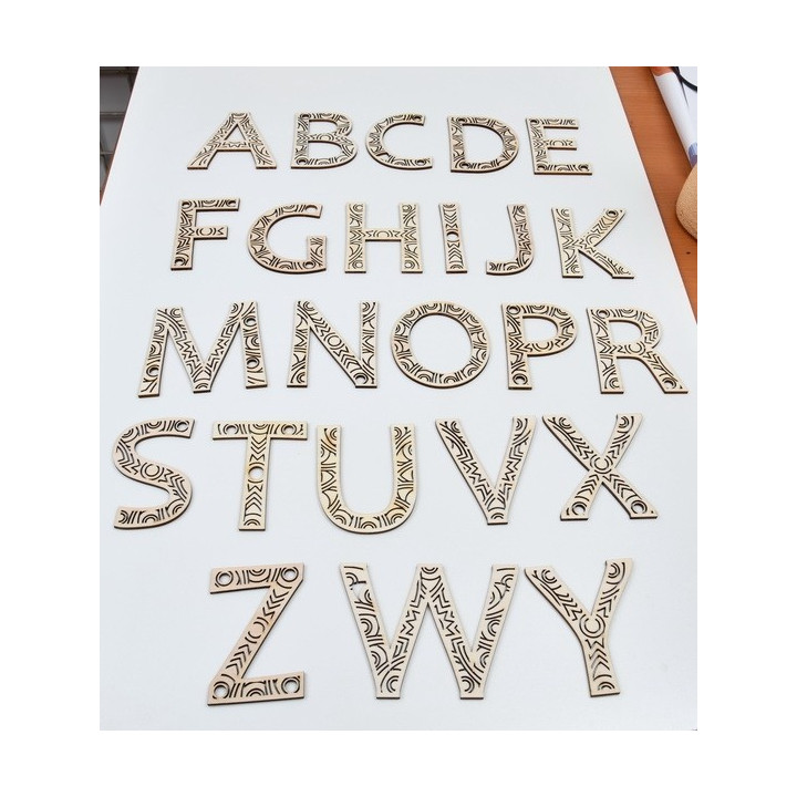L796-Litera decorativa din lemn 11cm