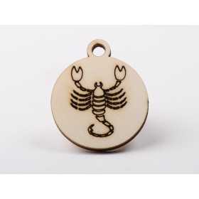L1218-Decoratiune lemn zodia Scorpion 4.5x4cm- 1 buc - bijuterii personalizate din argint | simoshop