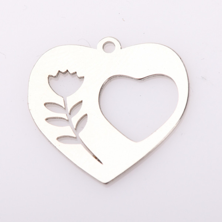 E0218 N Pandant din argint inimioara cu floare si inima decupata 17x16.5mm 0.5mm - bijuterii personalizate din argint | simoshop
