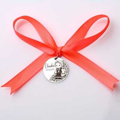 Pandant de 22mm din argint pentru botez - Port traditional (fată)