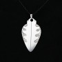 Colier din inox cu pandantiv din argint pana de chitara cu model abstract