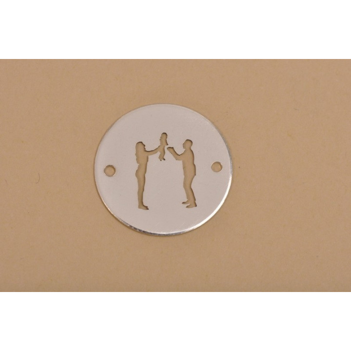 Editaţi: LASER-CUT-004-Link rotund din argint 925 diametru 16.5mm decupat model parinti cu copil in brate 1 buc