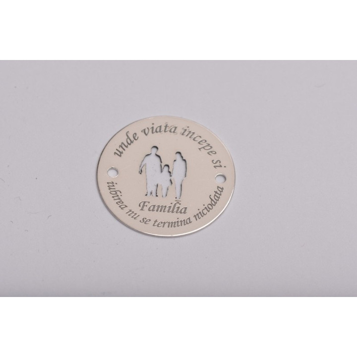 E0149-G-Banut decupat cu parinti si fetita in mijloc cu scris la rotund 16.5mm, 0.33mm - bijuterii personalizate din argint | si