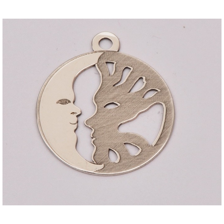 LASER-CUT-090-Decupaj pandant soarele si luna decupat si gravat 18x20mm 1 buc