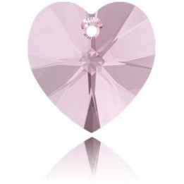P0582-Swarovski Elements 6228 Light Amethyst  18mm